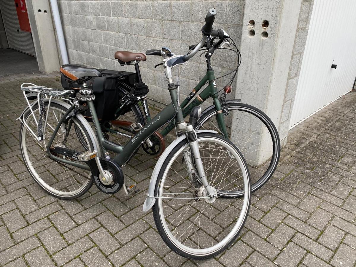 Logies-M Comfort Studios Inc Bikes B&B Ostend Exterior photo