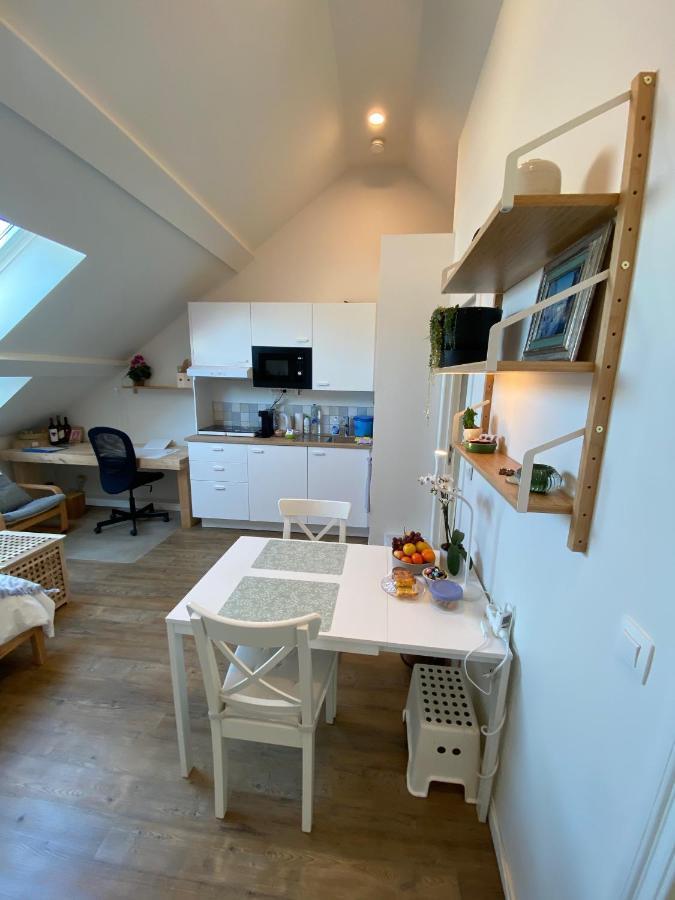 Logies-M Comfort Studios Inc Bikes B&B Ostend Exterior photo